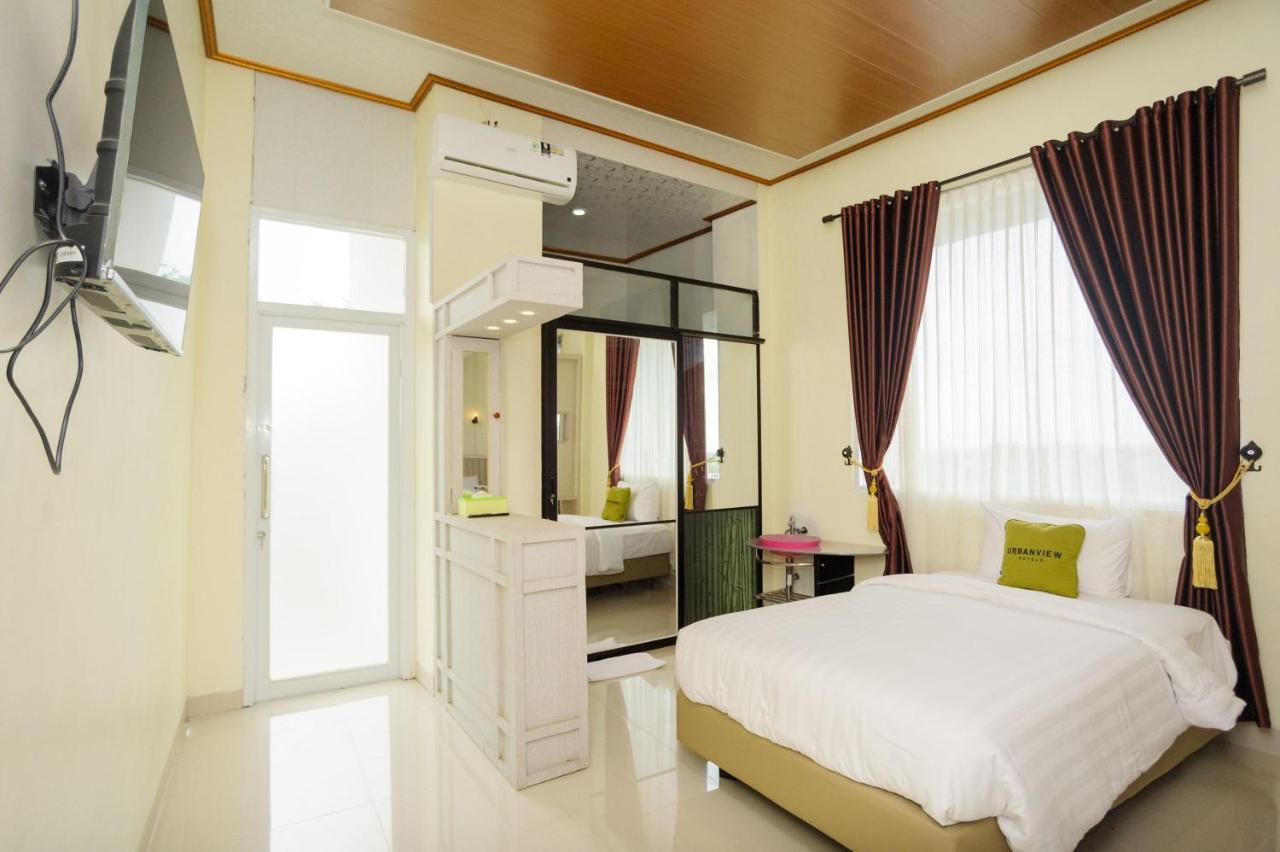 Urbanview Hotel Jib Bandar Lampung By Reddoorz Екстер'єр фото