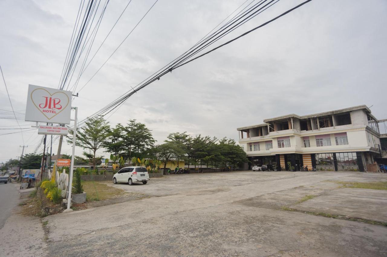Urbanview Hotel Jib Bandar Lampung By Reddoorz Екстер'єр фото